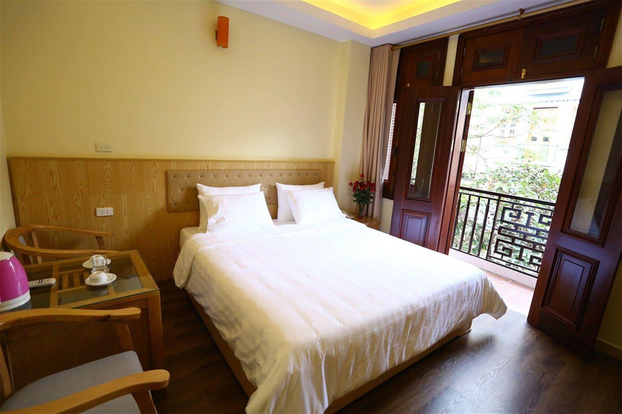 Queen Light Hotel Hanoi Exterior foto